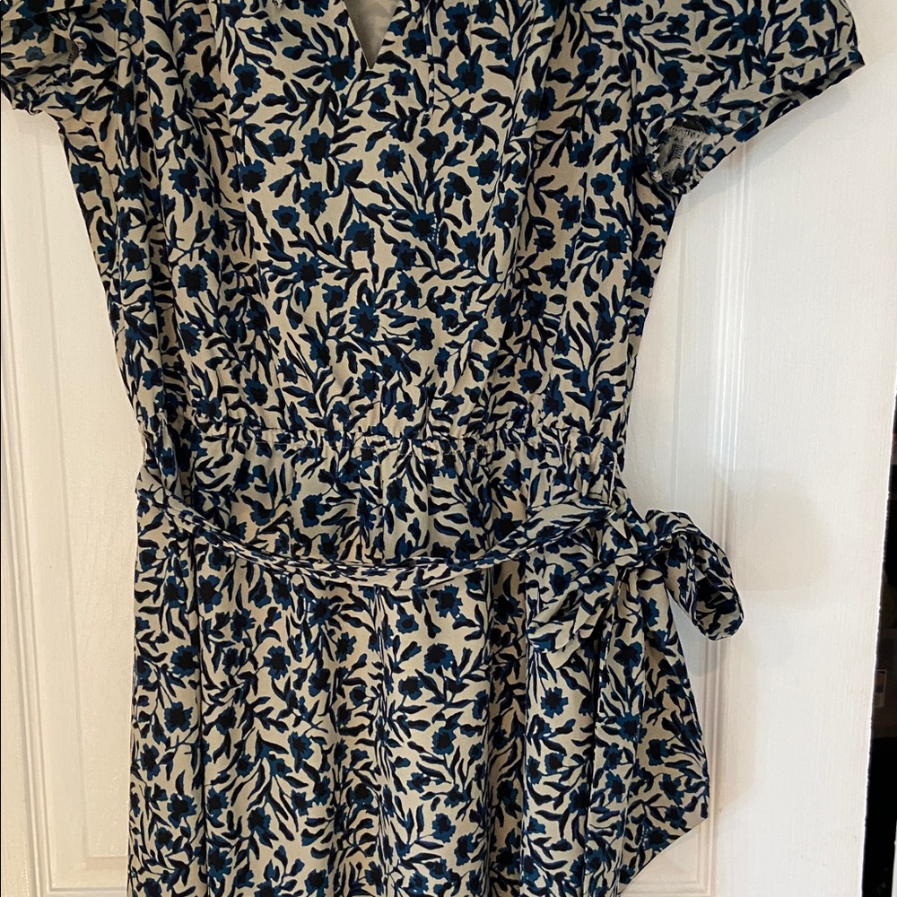 LOFT Blue and Gray Patterned Dress - Picture 4 of 7